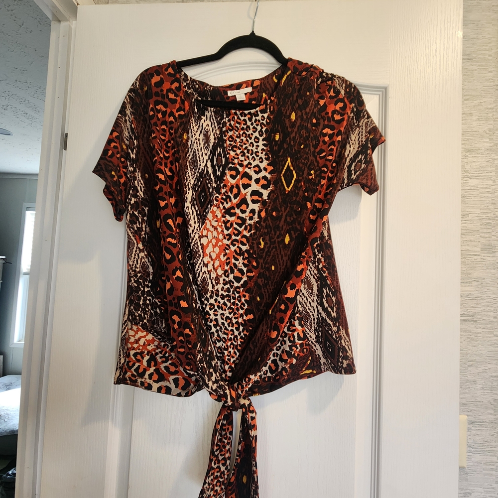 Cato Multicolor Animal Print Tie-Front Top Size S Euc